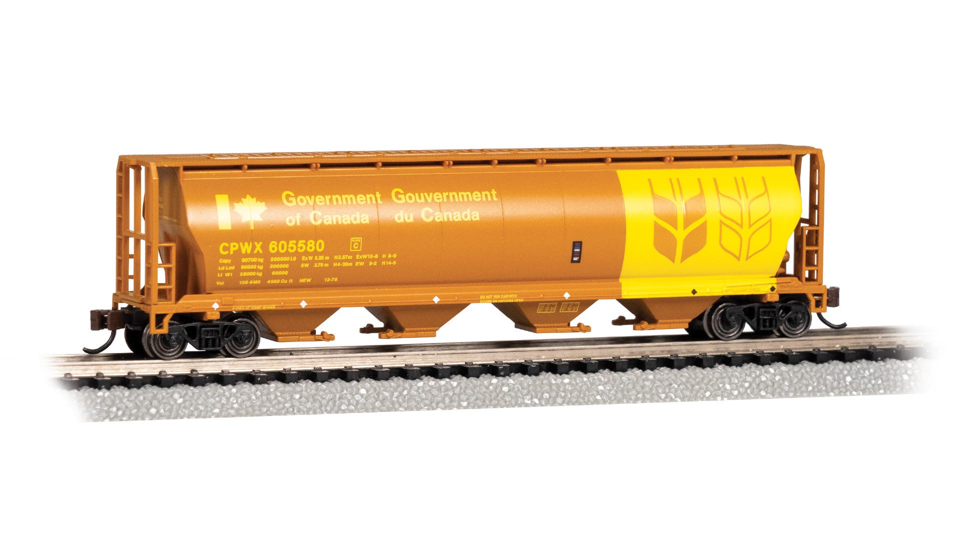 Bachmann 19166 N Government of Canada 4-Bay Cylindrical Covered Hopper #605580