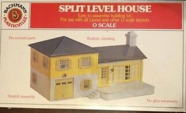 Bachmann 1953 O Scale Plasticville Split Level House Classic Building Kit