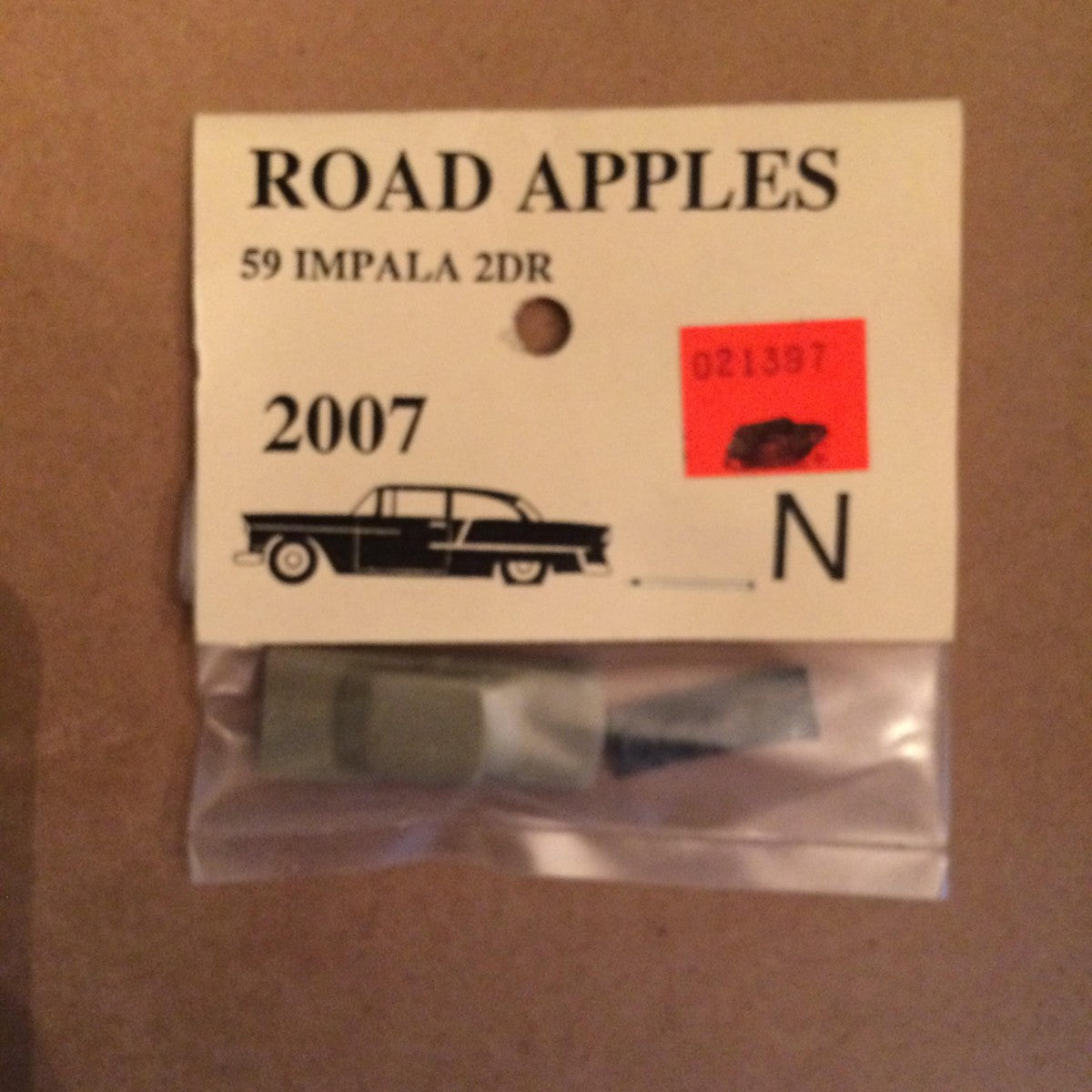 Road Apples 2007 '59 Impala 2dr Resin Kit