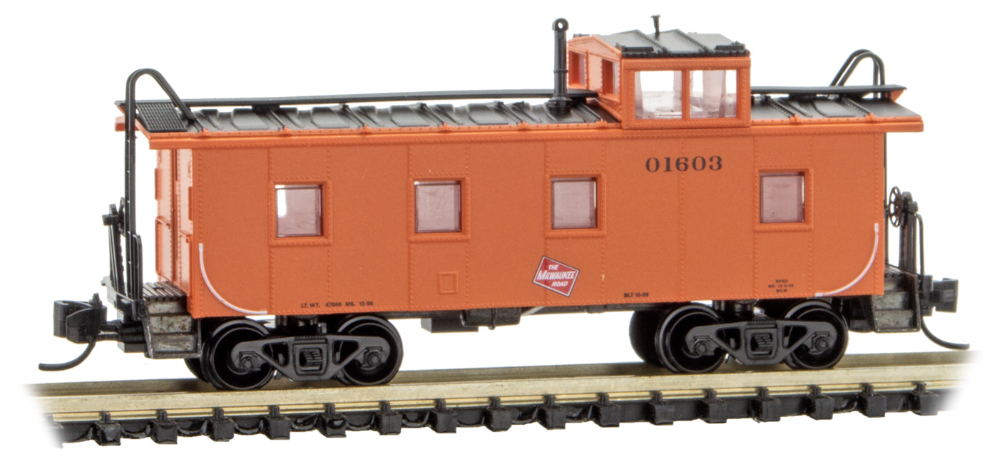 Micro-Trains 10000480 N Milwaukee 36' Riveted Steel Side Caboose #01603