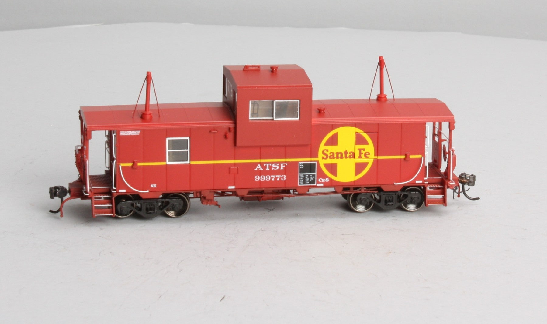 Rapido Trains 110070 HO Atchison,Topeka & Santa Fe Wide-Vision Caboose #999773