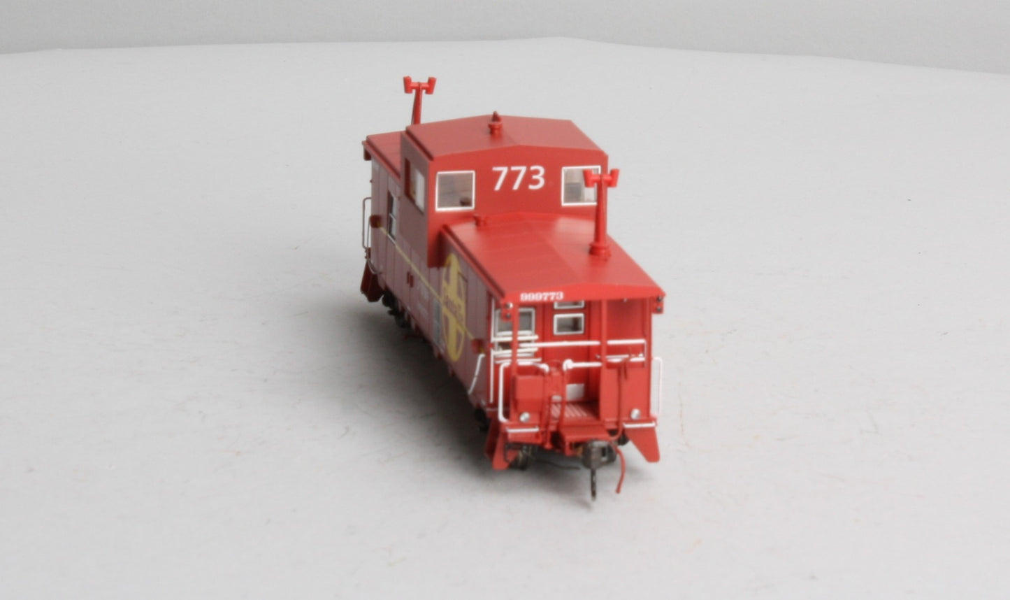 Rapido Trains 110070 HO Atchison,Topeka & Santa Fe Wide-Vision Caboose #999773