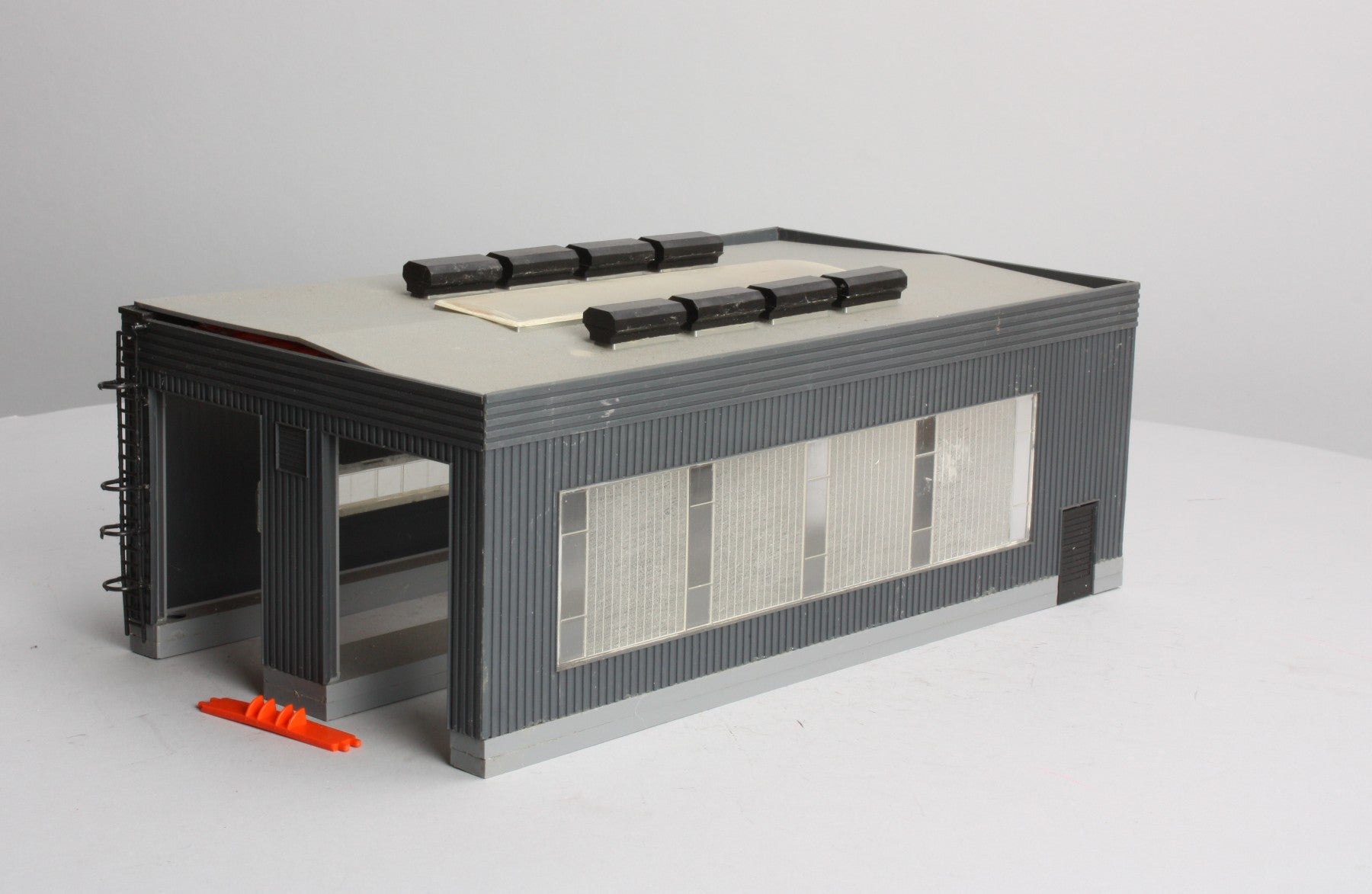 Marklin 55170 Locomotive Shed (Assembled)