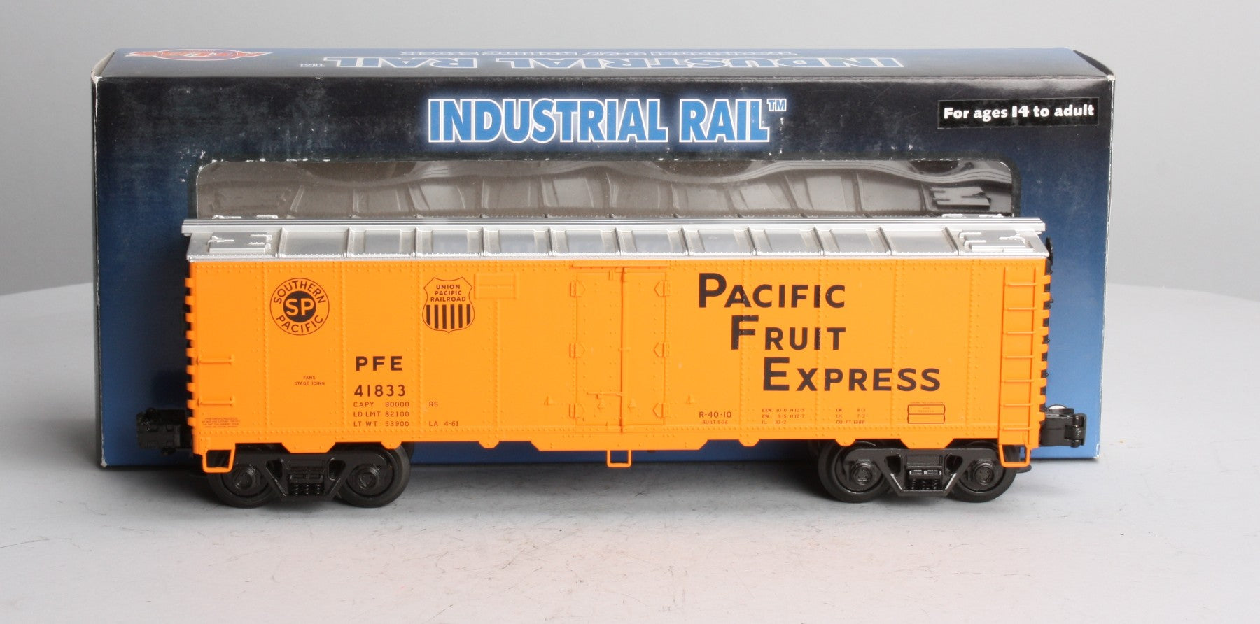 Industrial Rail 1002302-2 O Gauge Pacific Fruit Express Reefer Car No. 41833