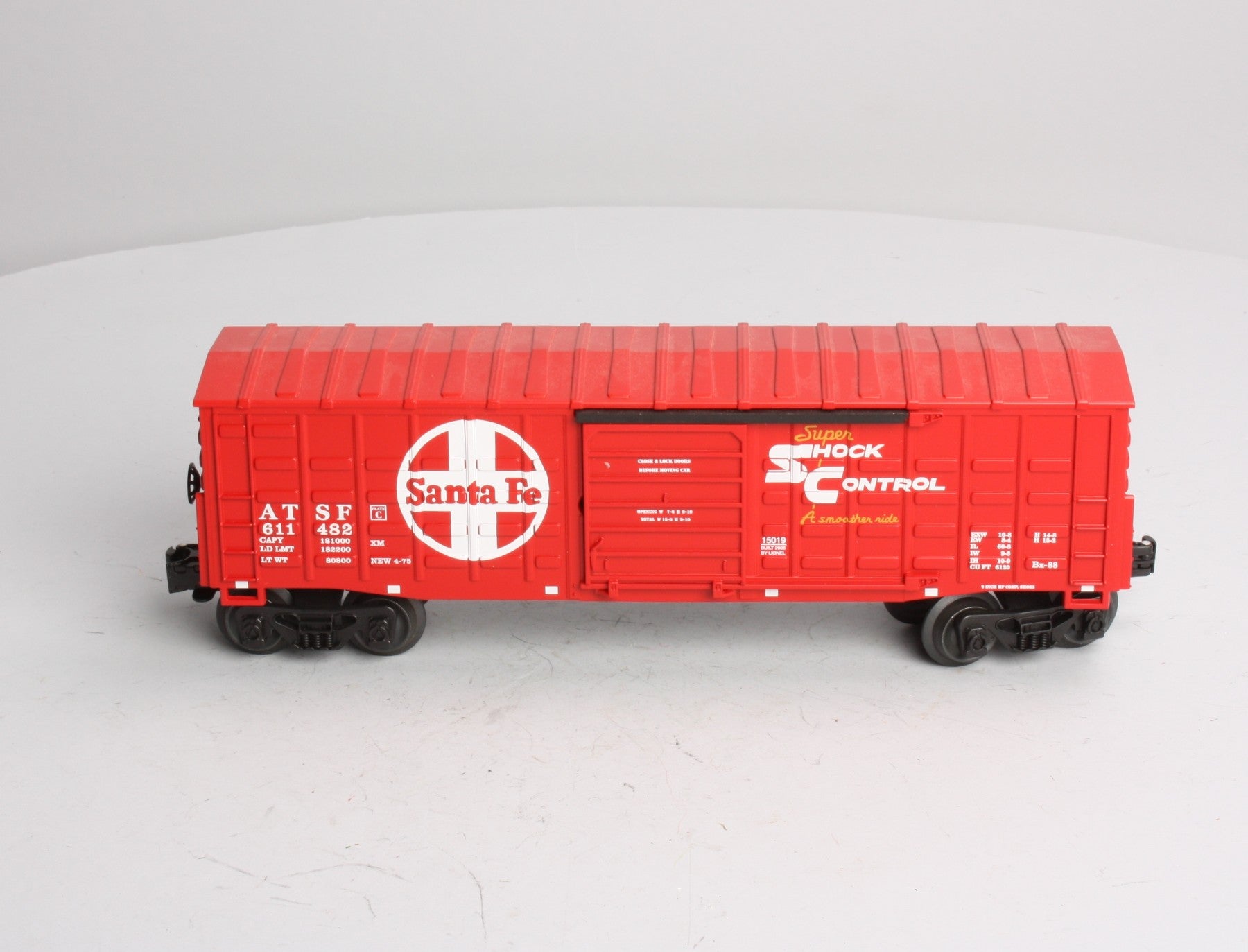 Lionel 6-15019 O Gauge Santa Fe Waffle Side Boxcar #611482