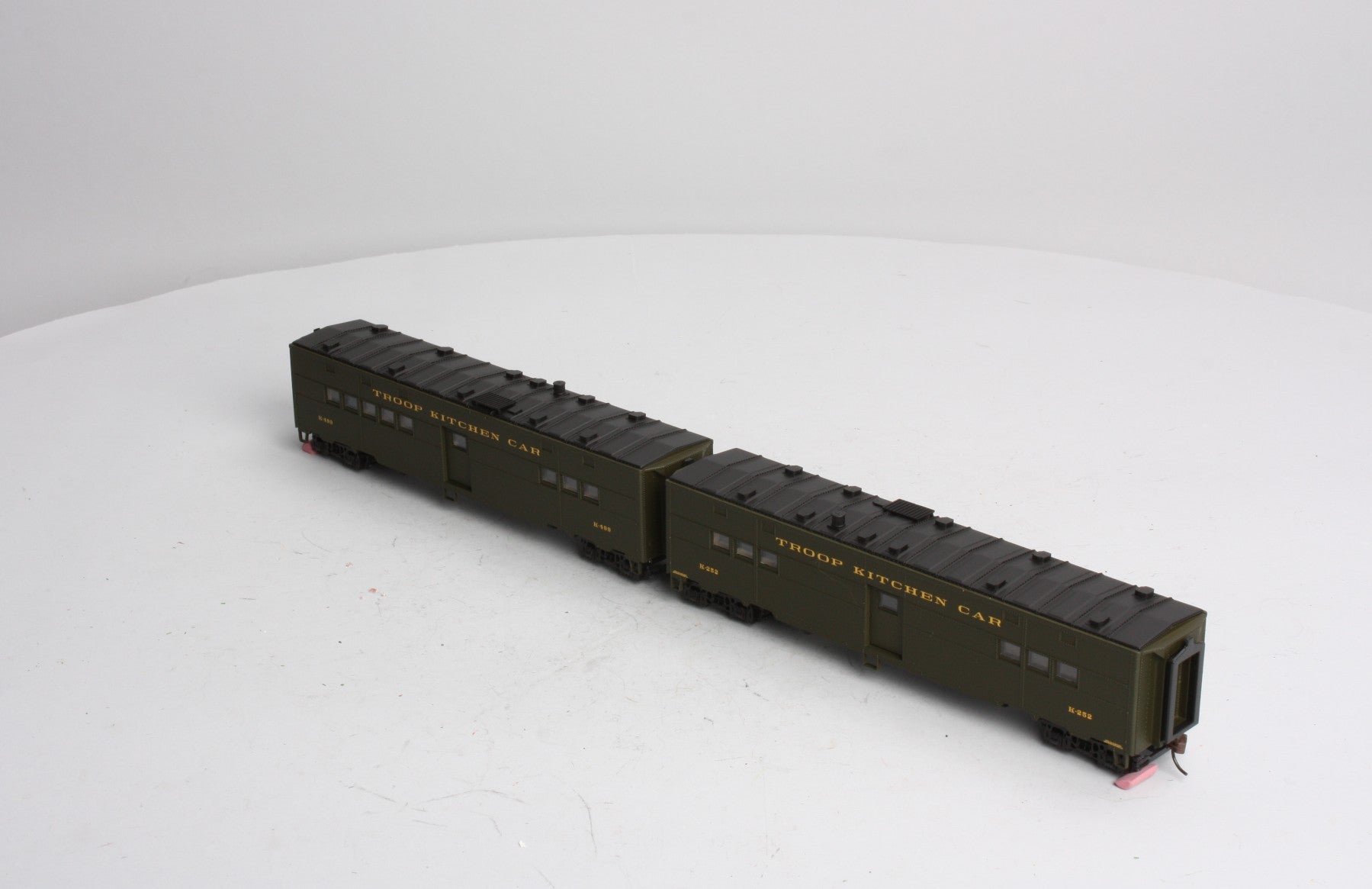 Walthers 932-24181 HO ACF Troop Kitchen Cars #K-252 & K-499 (Set of 2)