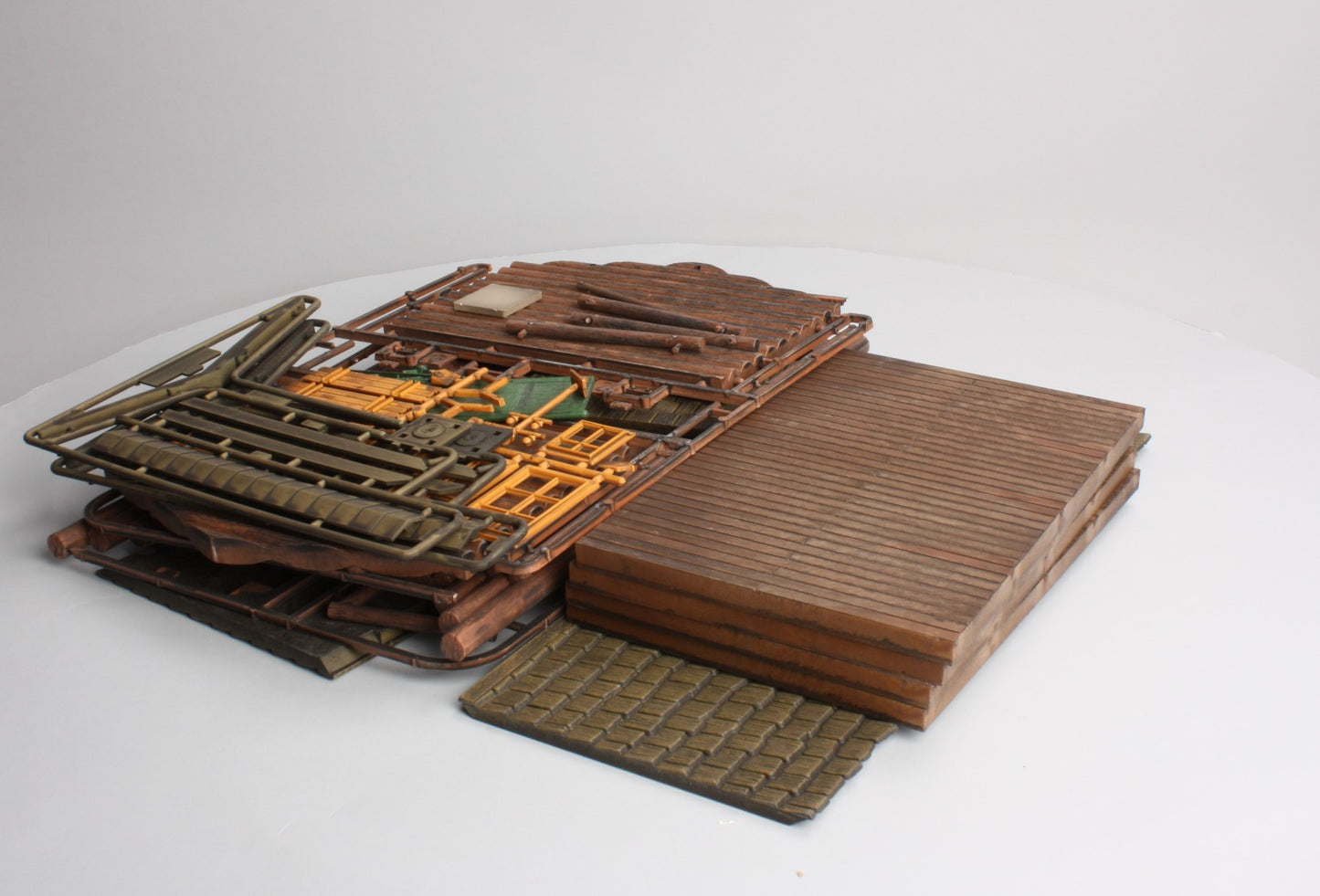 Pola 331722 G Log Cabin Kit