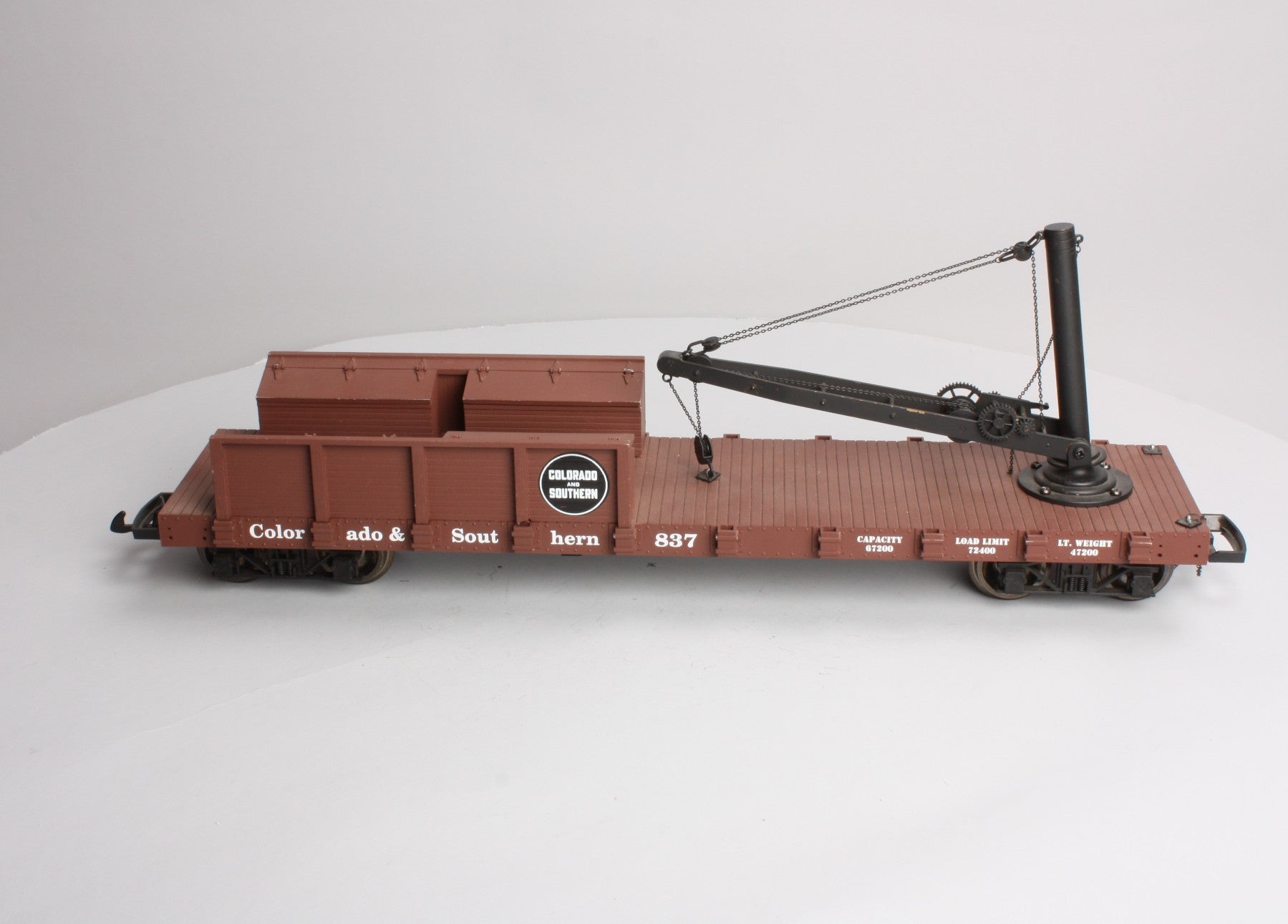 USA Trains 1807 G Colorado & Southern Derrick Car with Boom