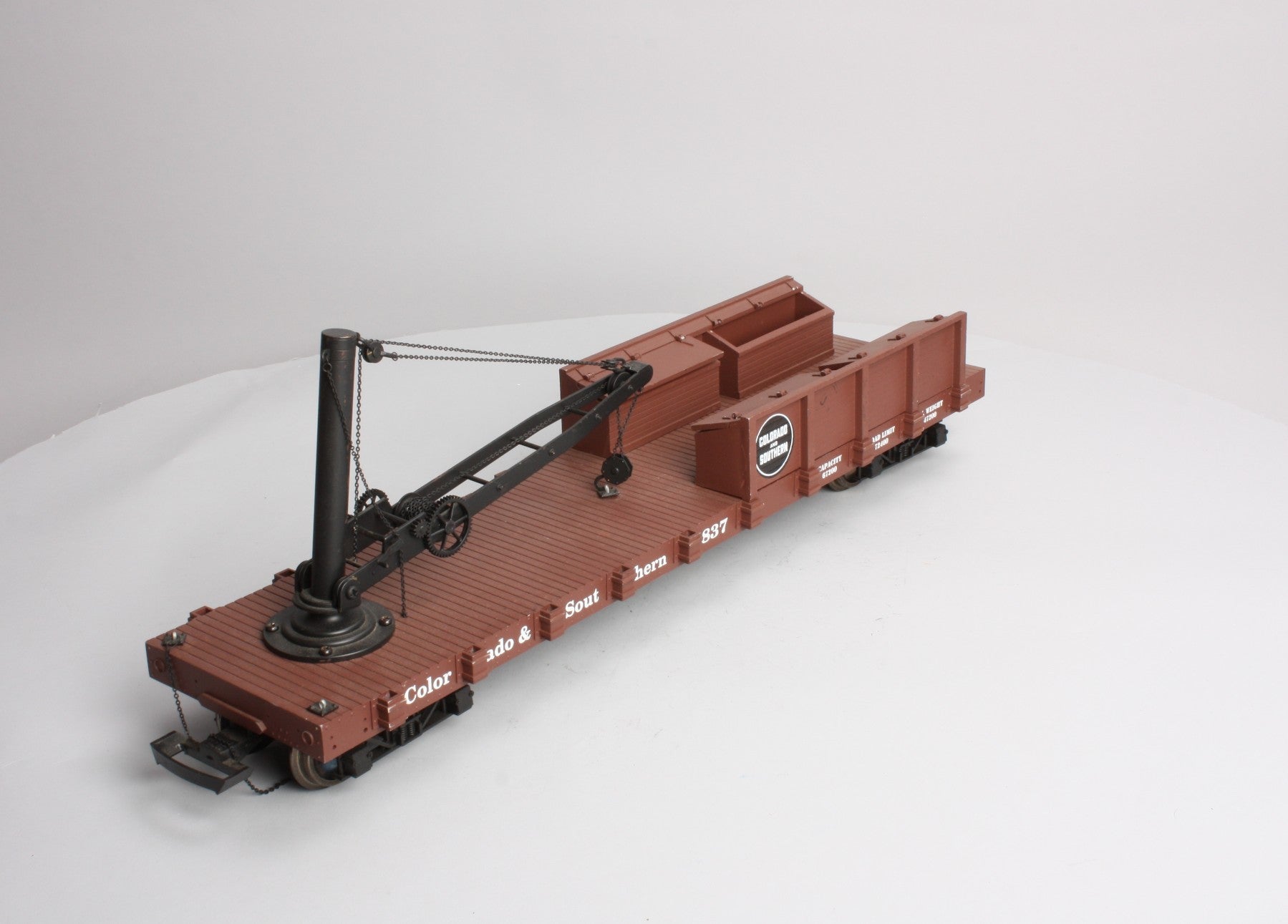 USA Trains 1807 G Colorado & Southern Derrick Car with Boom