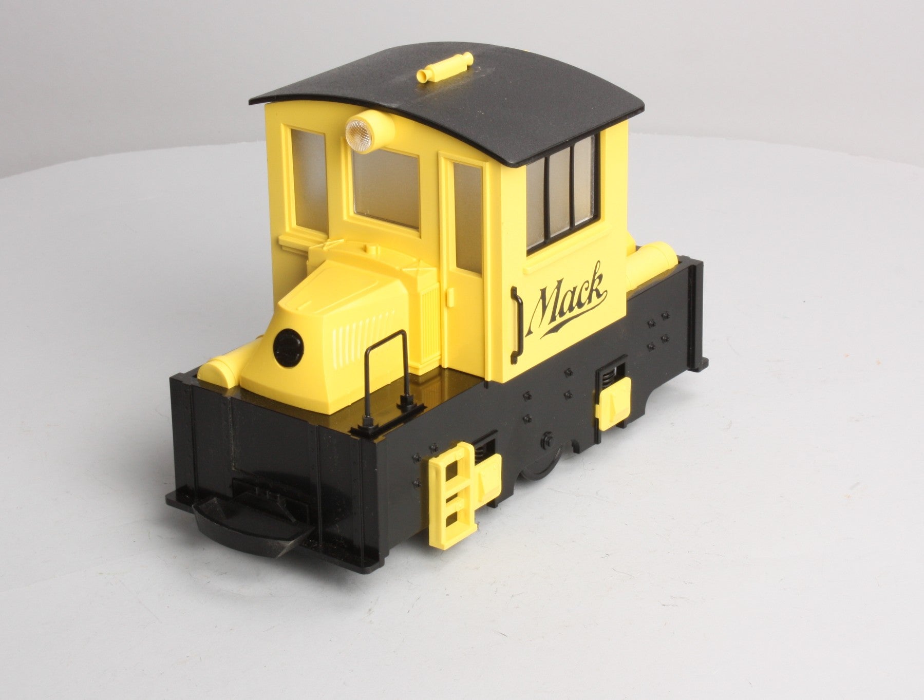 Hartland 09701 G Scale Yellow Mighty Mack Diesel Switcher