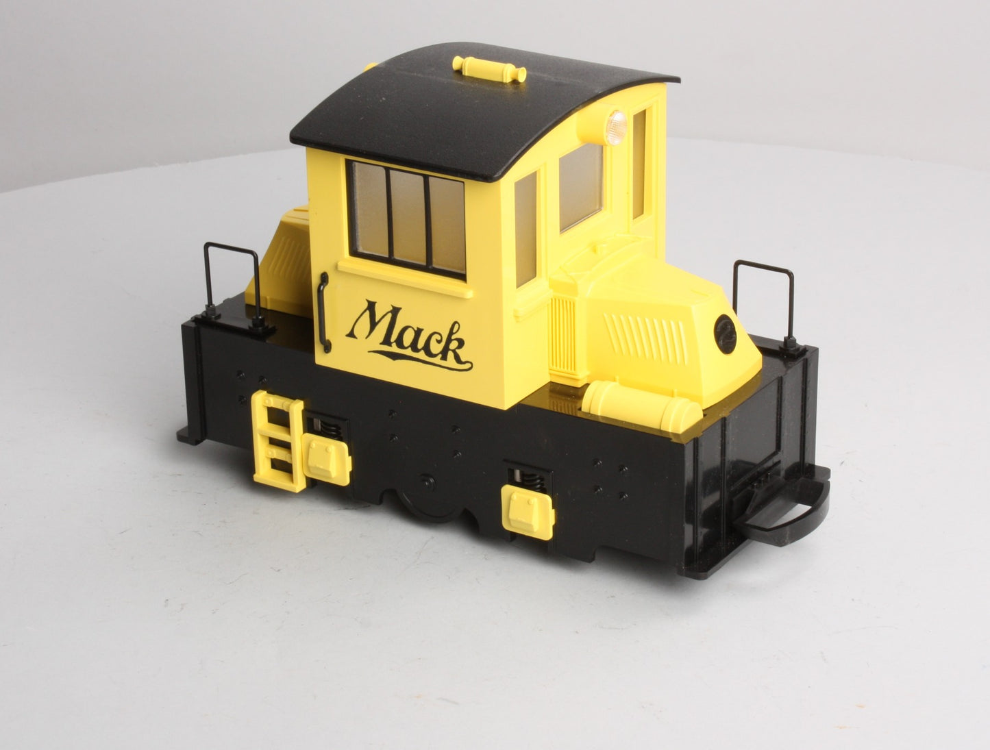 Hartland 09701 G Scale Yellow Mighty Mack Diesel Switcher