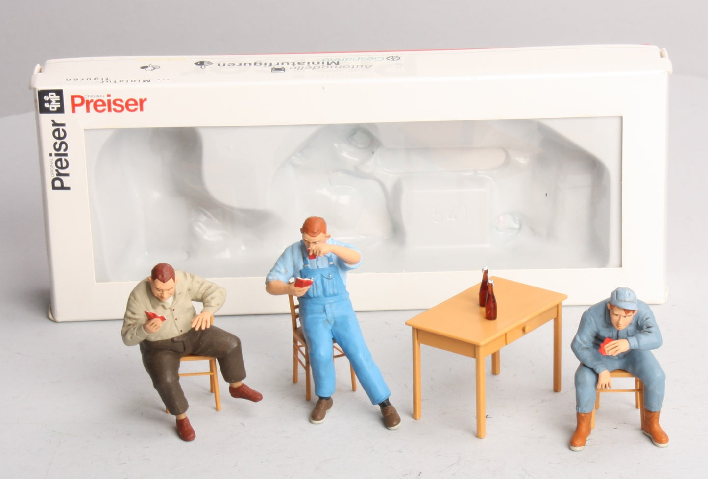 Preiser 45141 G Men Playing Cards Figures (Set of 3)