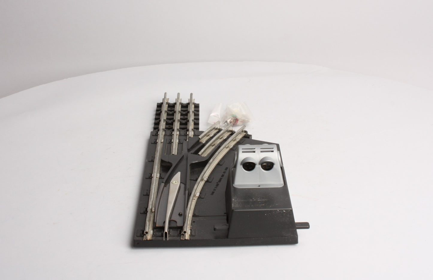 K-Line K-0374 O 42" Right Hand Manual Switch Turnout