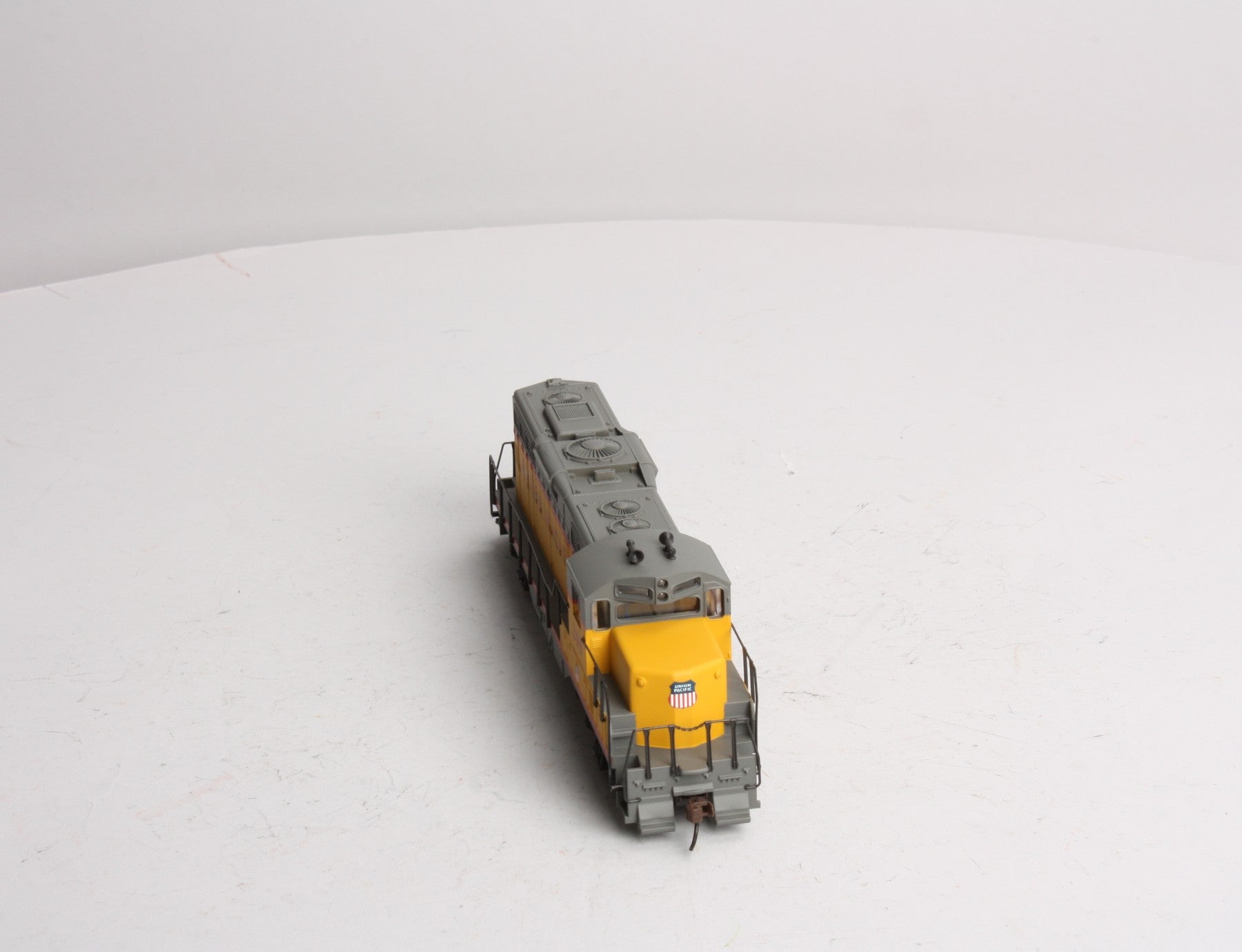 Walthers 931-102 HO Union Pacific EMD GP9M Diesel Loco #289 - Standard DC