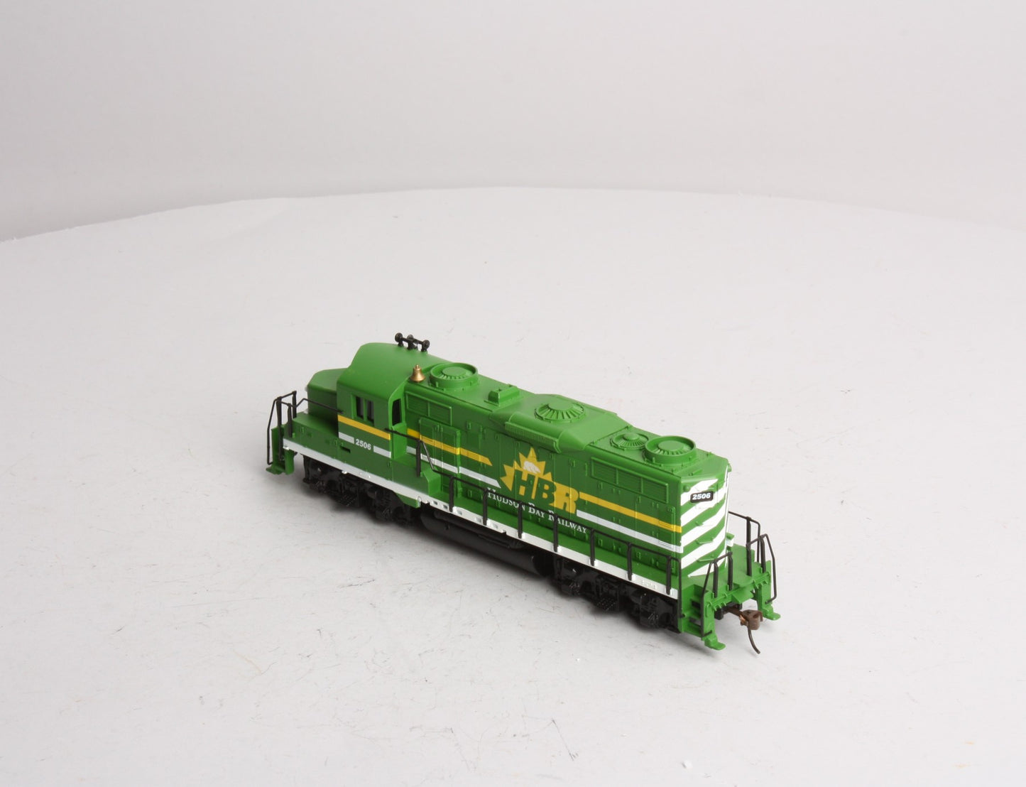 Model Power 96855 HO Scale Hudson Bay Railway GP-20 Dual Drive Diesel
