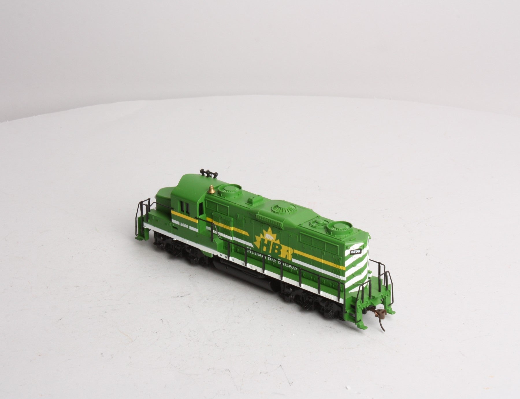 Model Power 96855 HO Scale Hudson Bay Railway GP-20 Dual Drive Diesel