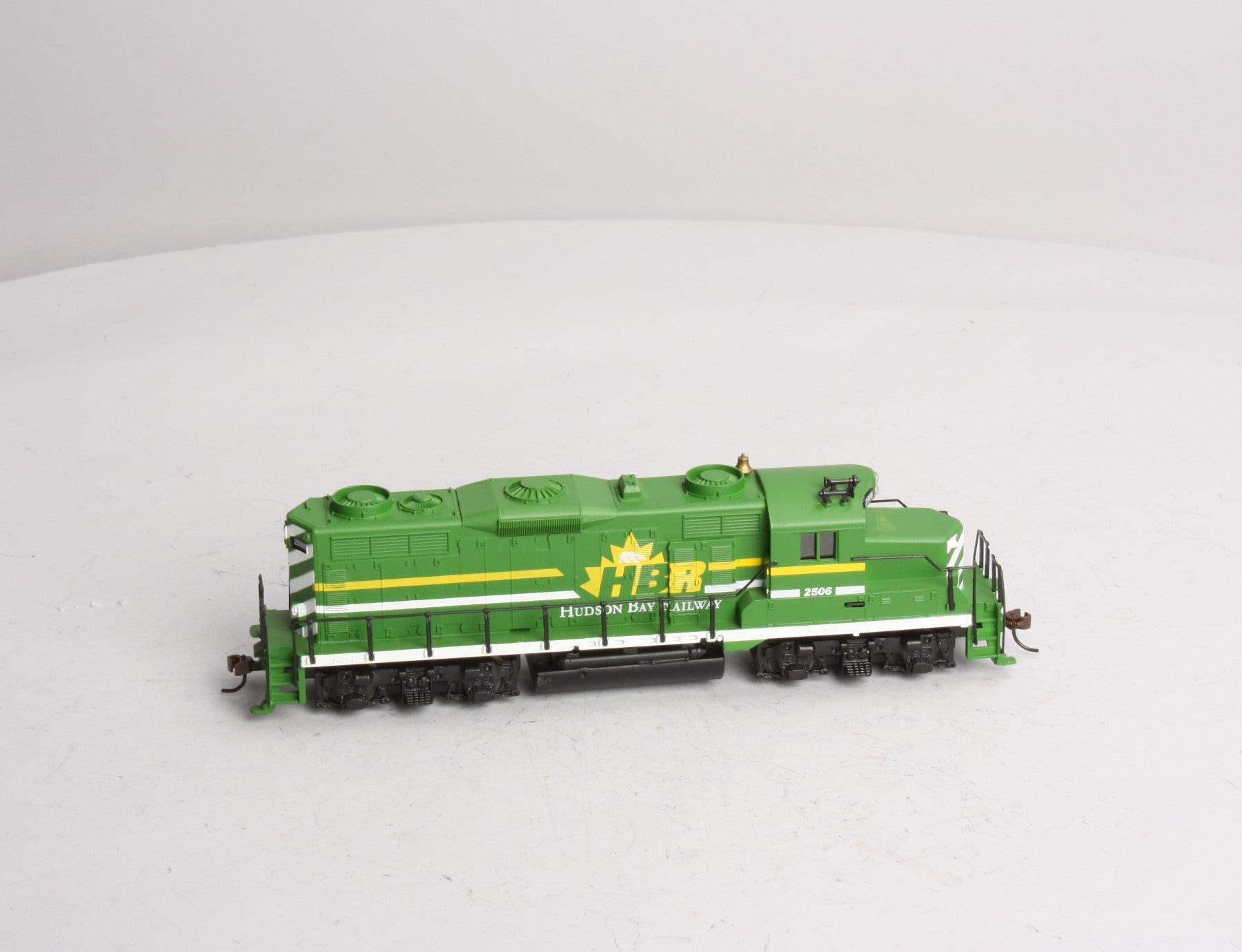 Model Power 96855 HO Scale Hudson Bay Railway GP-20 Dual Drive Diesel