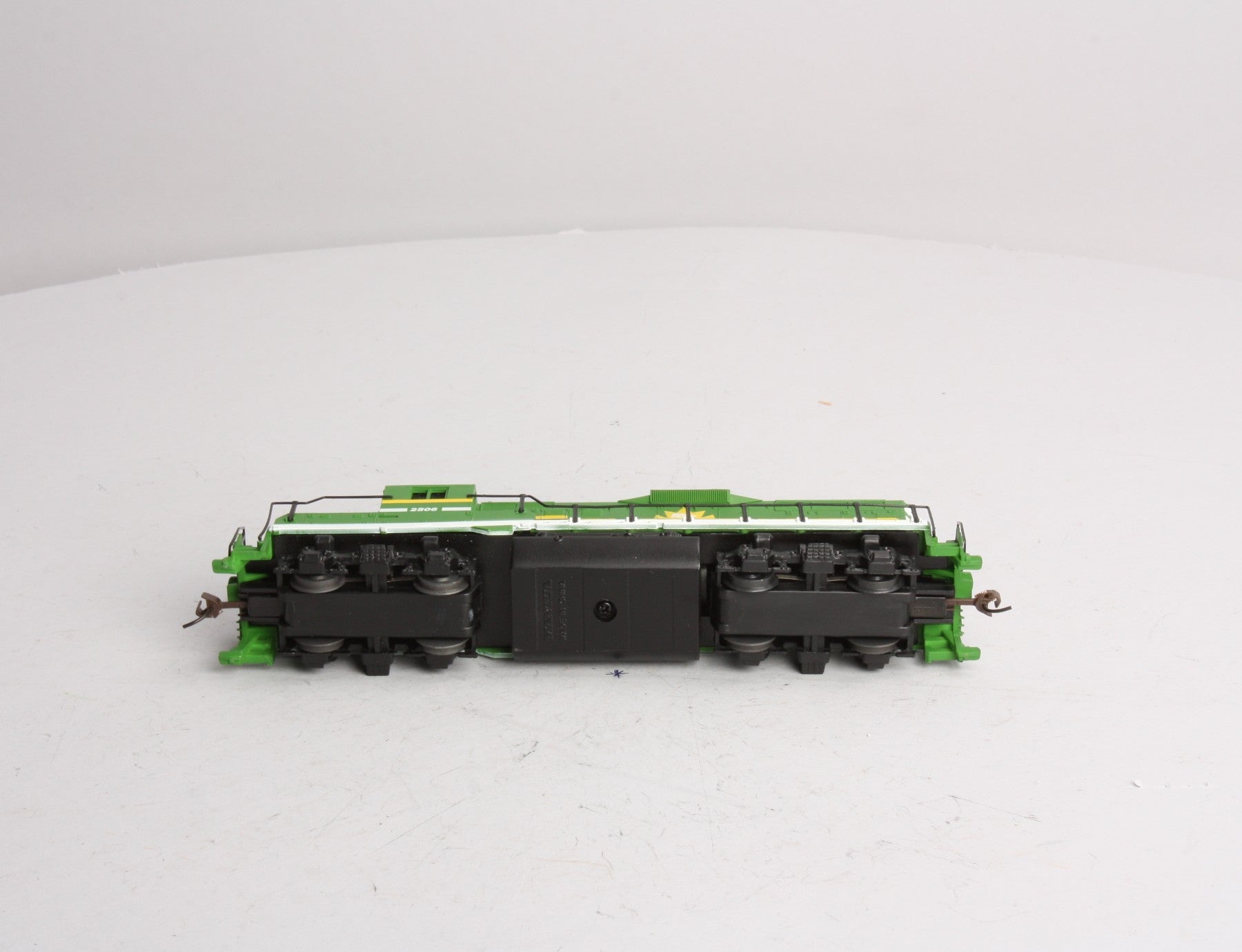 Model Power 96855 HO Scale Hudson Bay Railway GP-20 Dual Drive Diesel