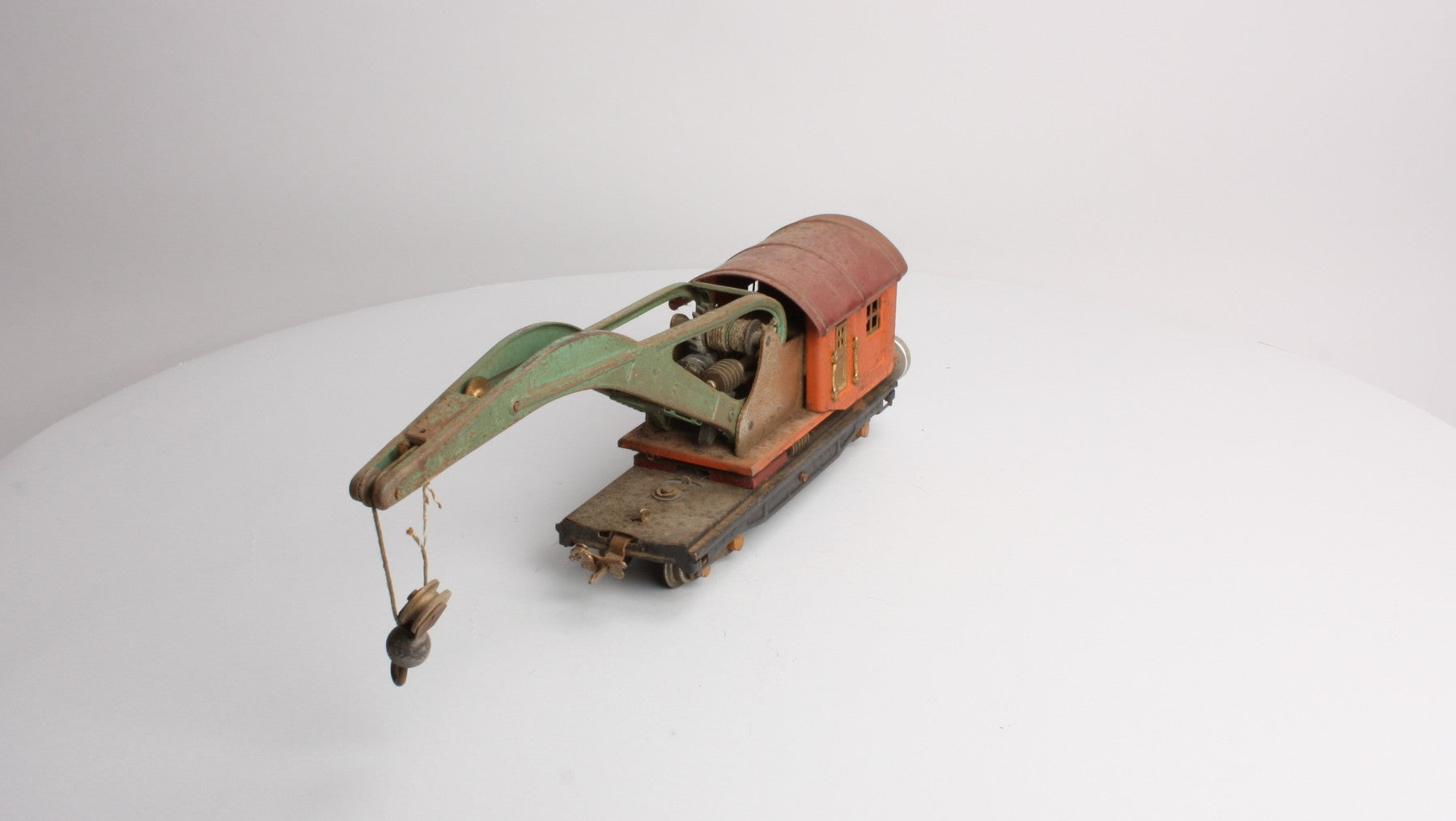 Lionel 810 Vintage O Operating Tinplate Crane