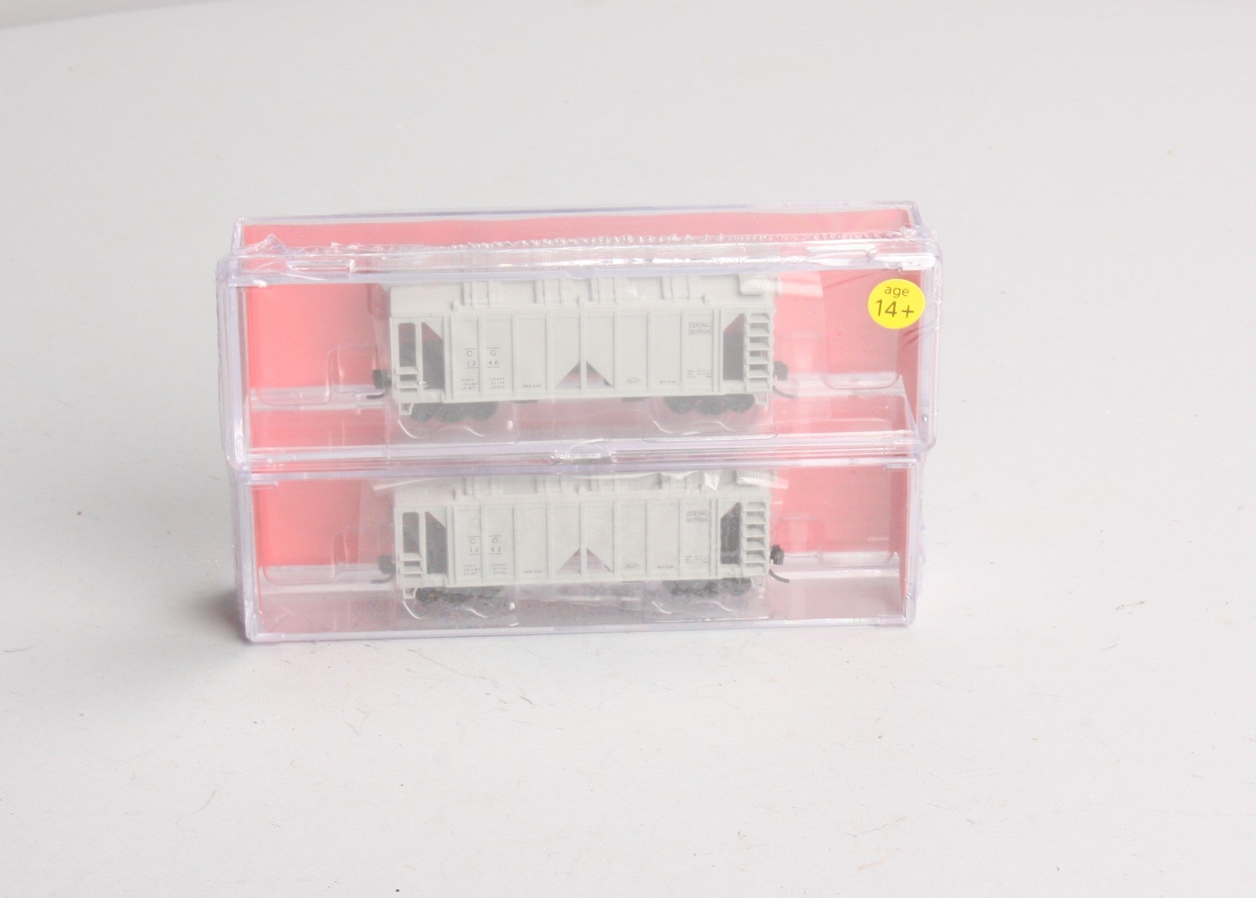 Deluxe Innovations 73712 Central of Georgia 2-Bay Covered Hoppers (2)