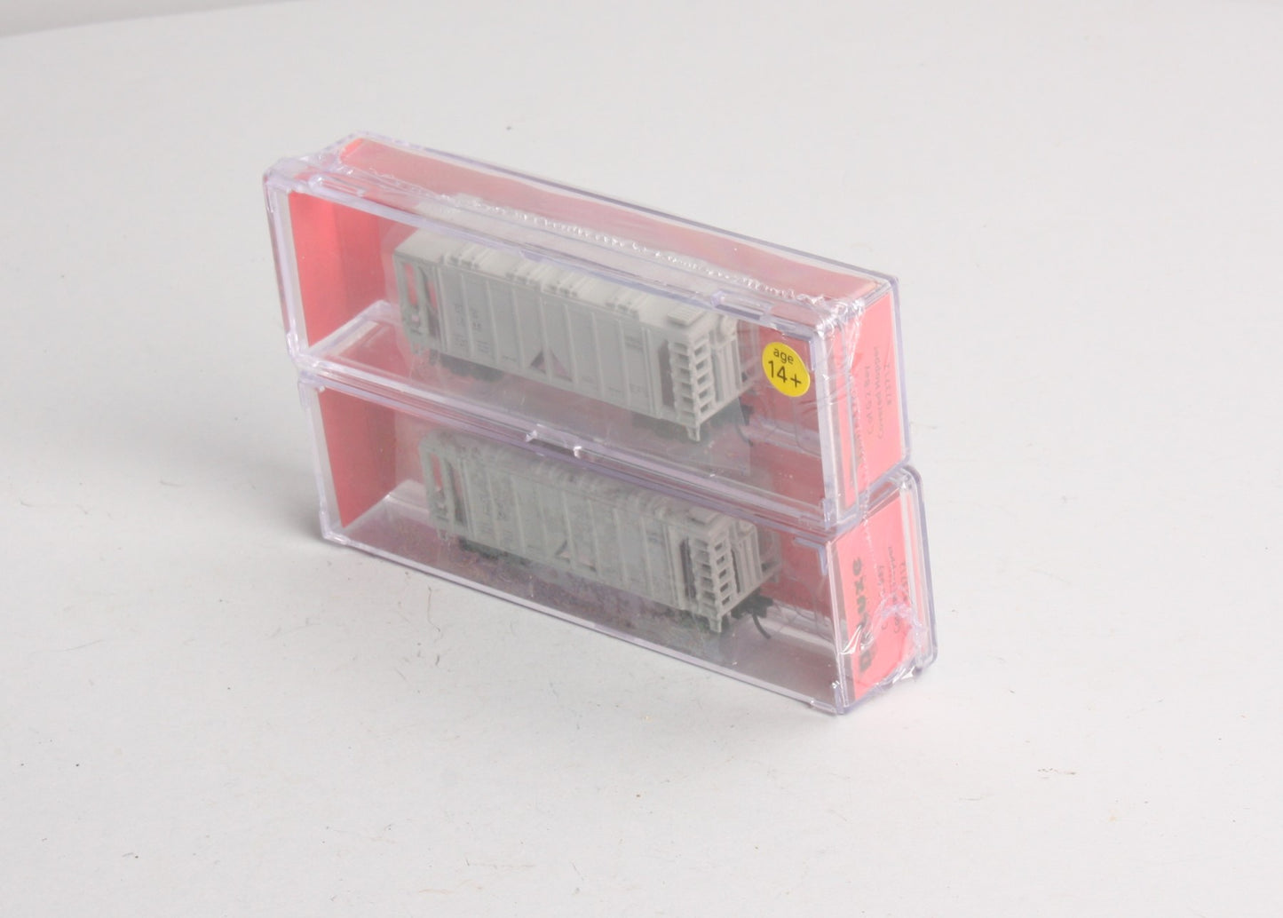 Deluxe Innovations 73712 Central of Georgia 2-Bay Covered Hoppers (2)