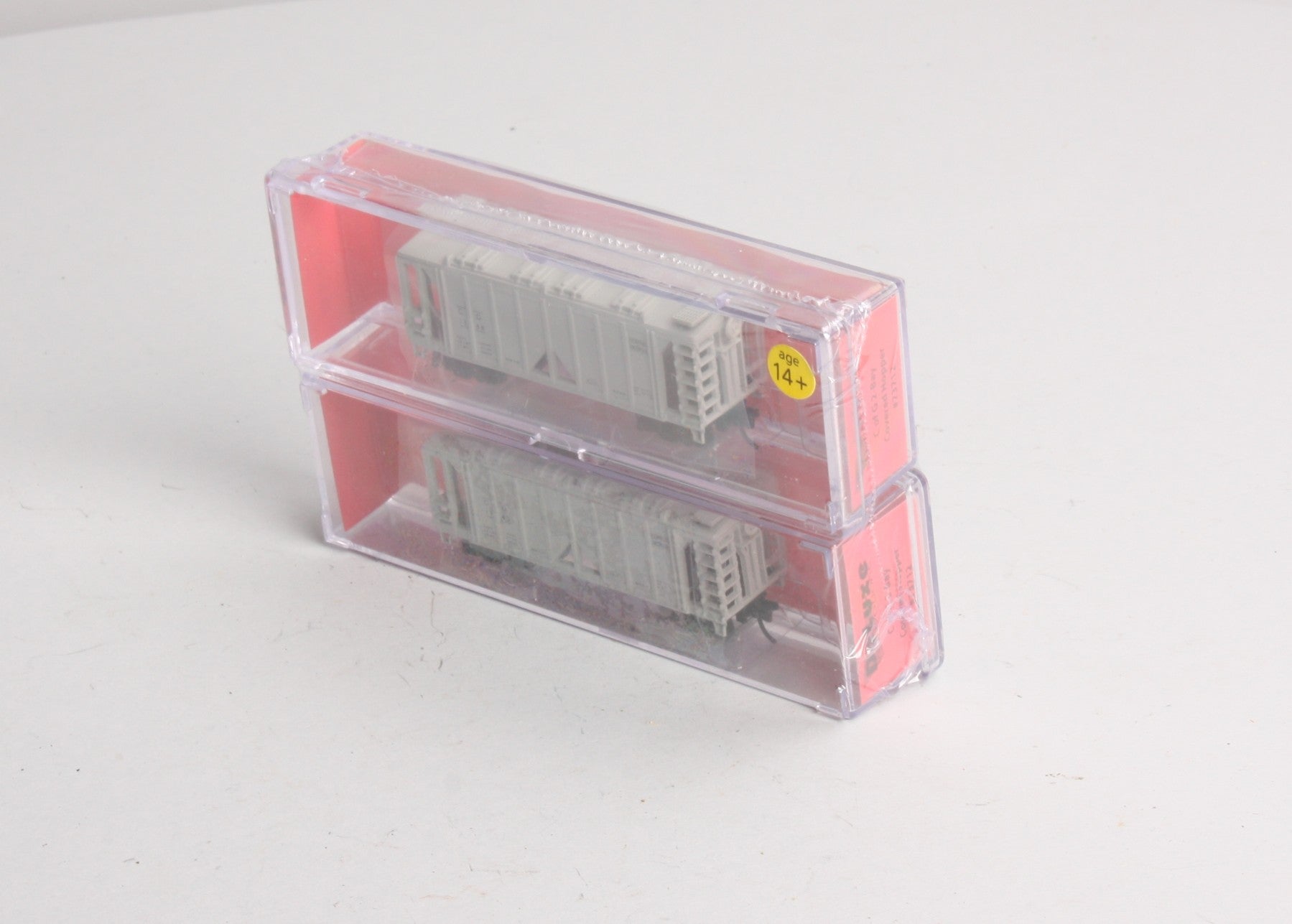 Deluxe Innovations 73712 Central of Georgia 2-Bay Covered Hoppers (2)