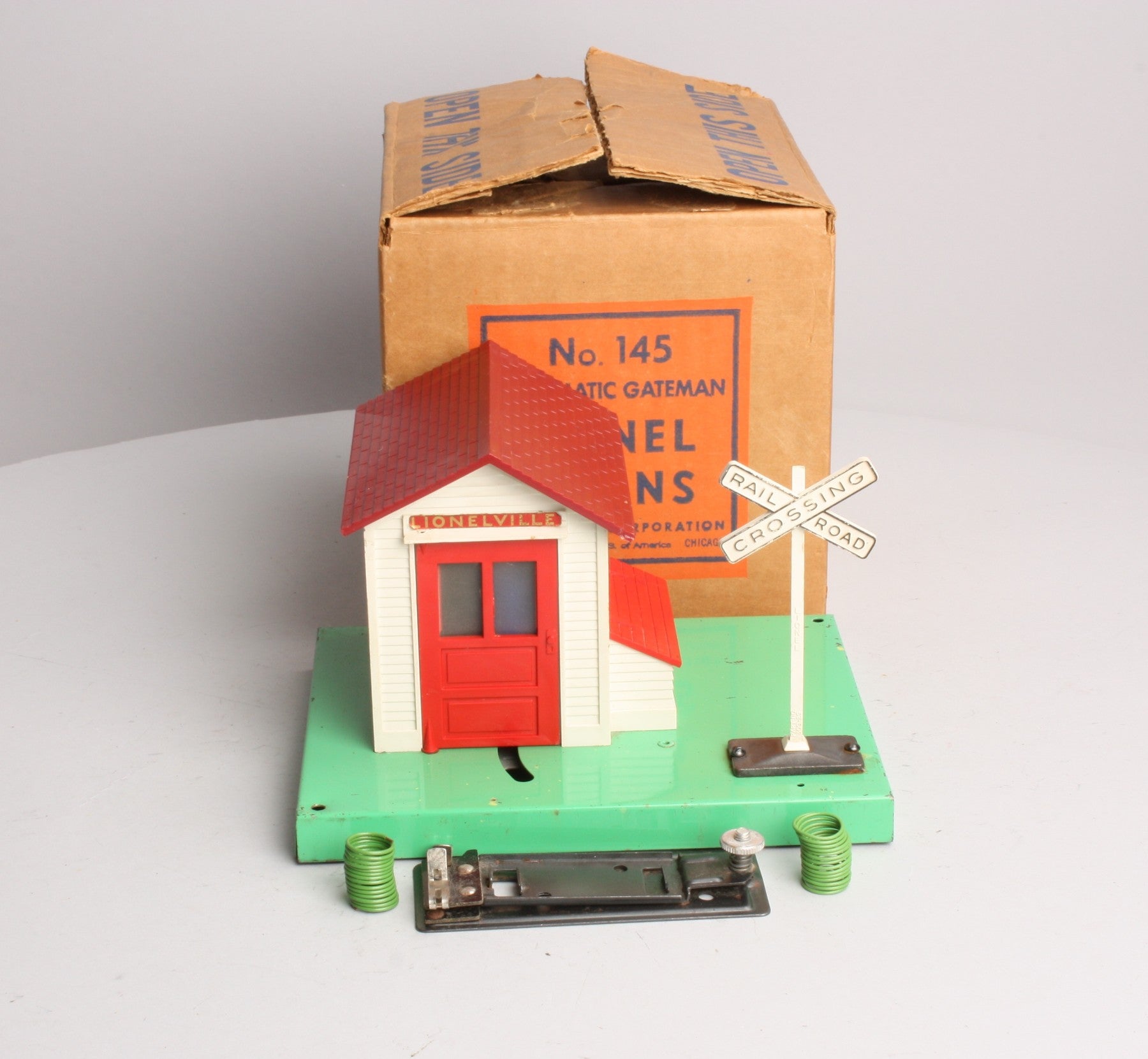 Lionel 145 Vintage O Gauge Operating Gateman