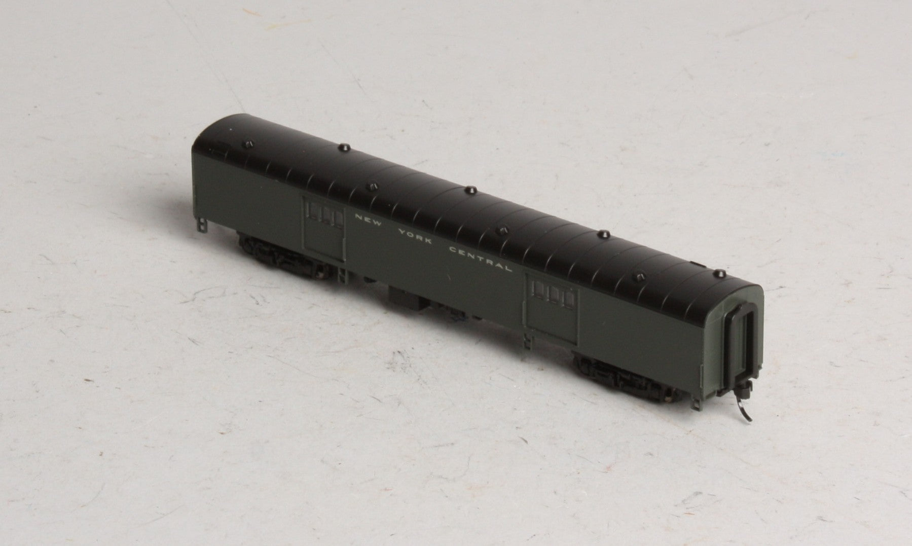 Walthers 55102 NYC 72' PS Baggage Car