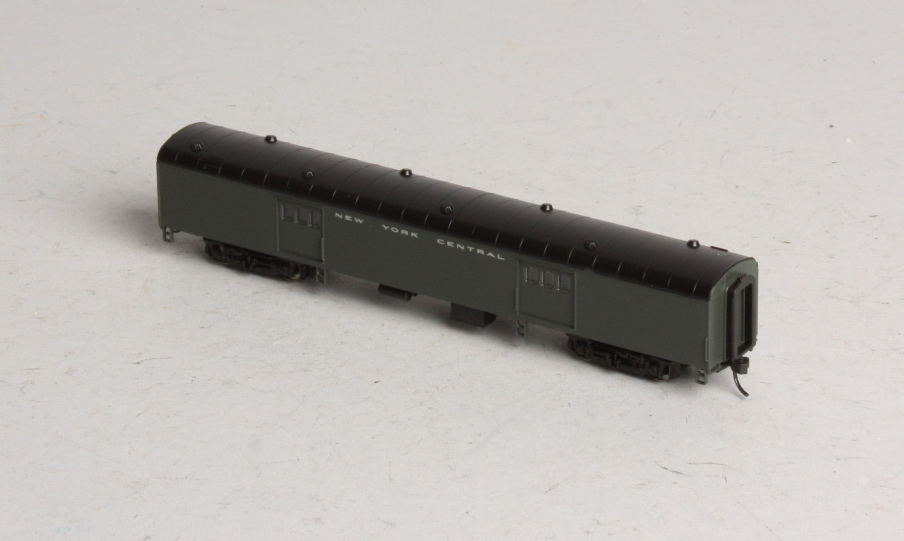 Walthers 55102 NYC 72' PS Baggage Car