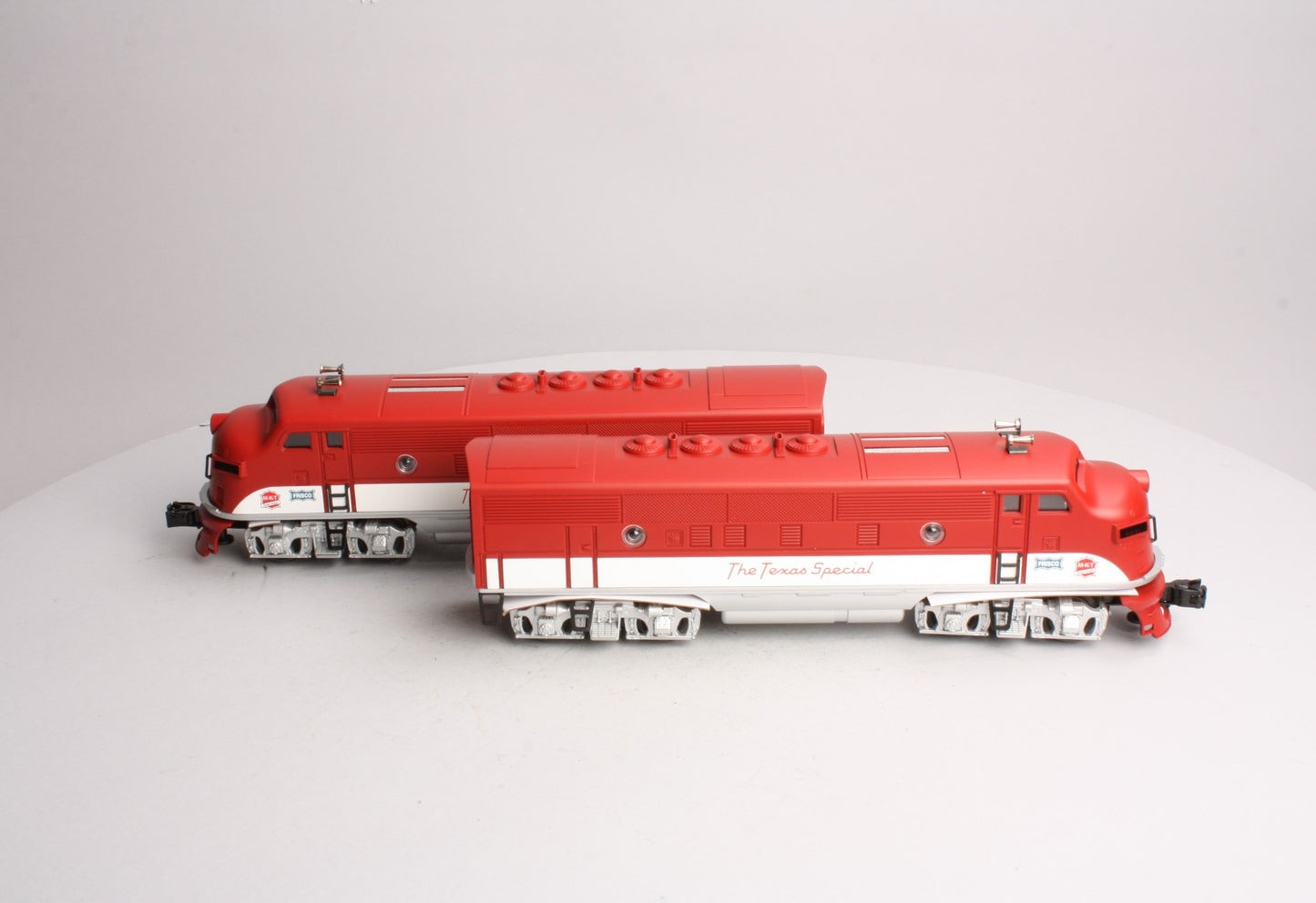Williams 20197 O Gauge Texas Special F-3 AA Diesel Locomotive Set