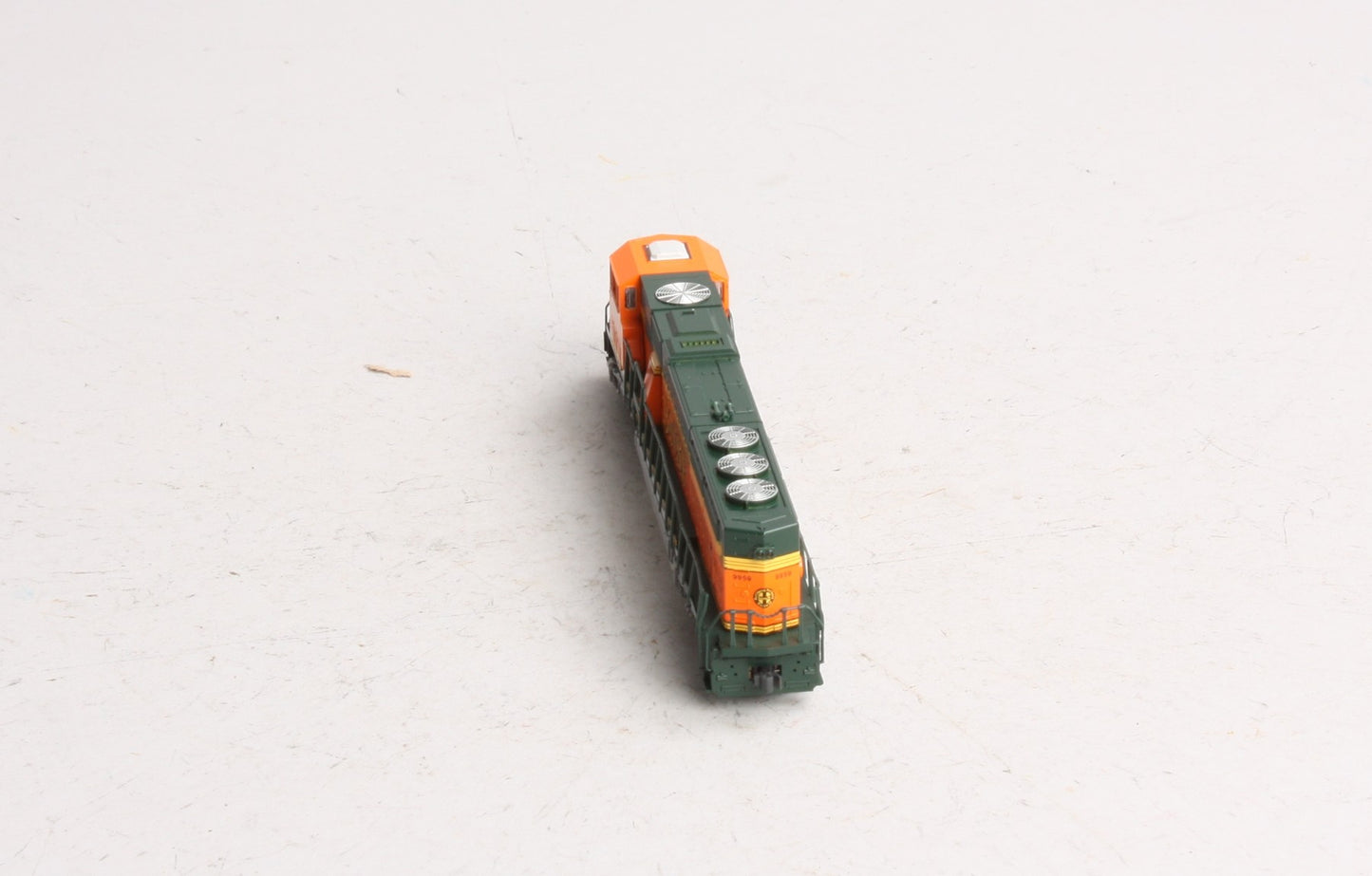 Kato 176-6402 N Scale BNSF SD-70 MAC Diesel Locomotive #9959