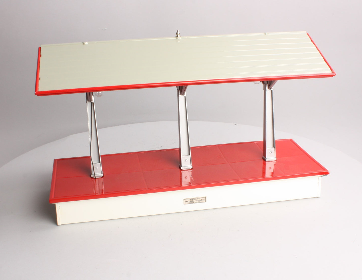 MTH 11-90007 #155 White/Red Freight Shed