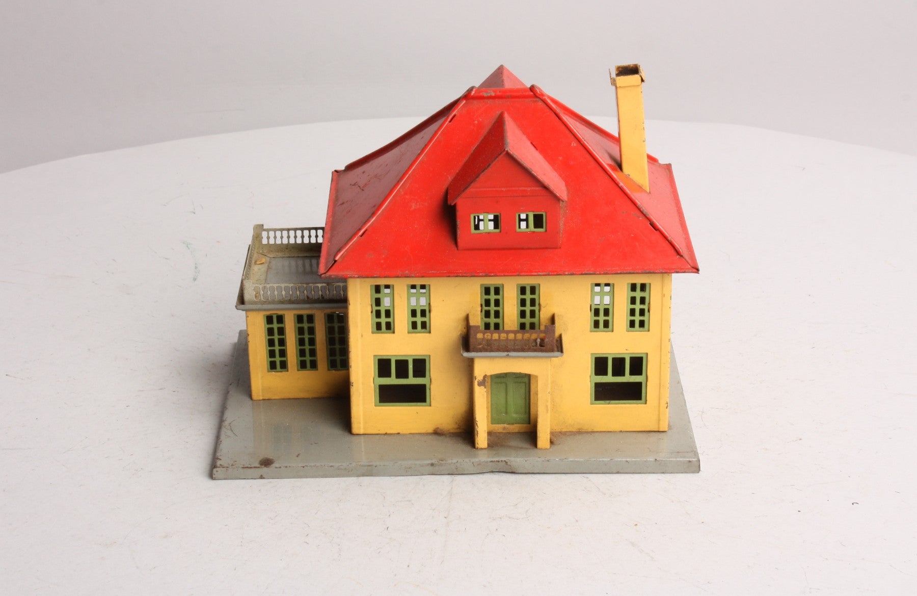 Lionel 191 O Prewar Illuminated Tinplate Villa