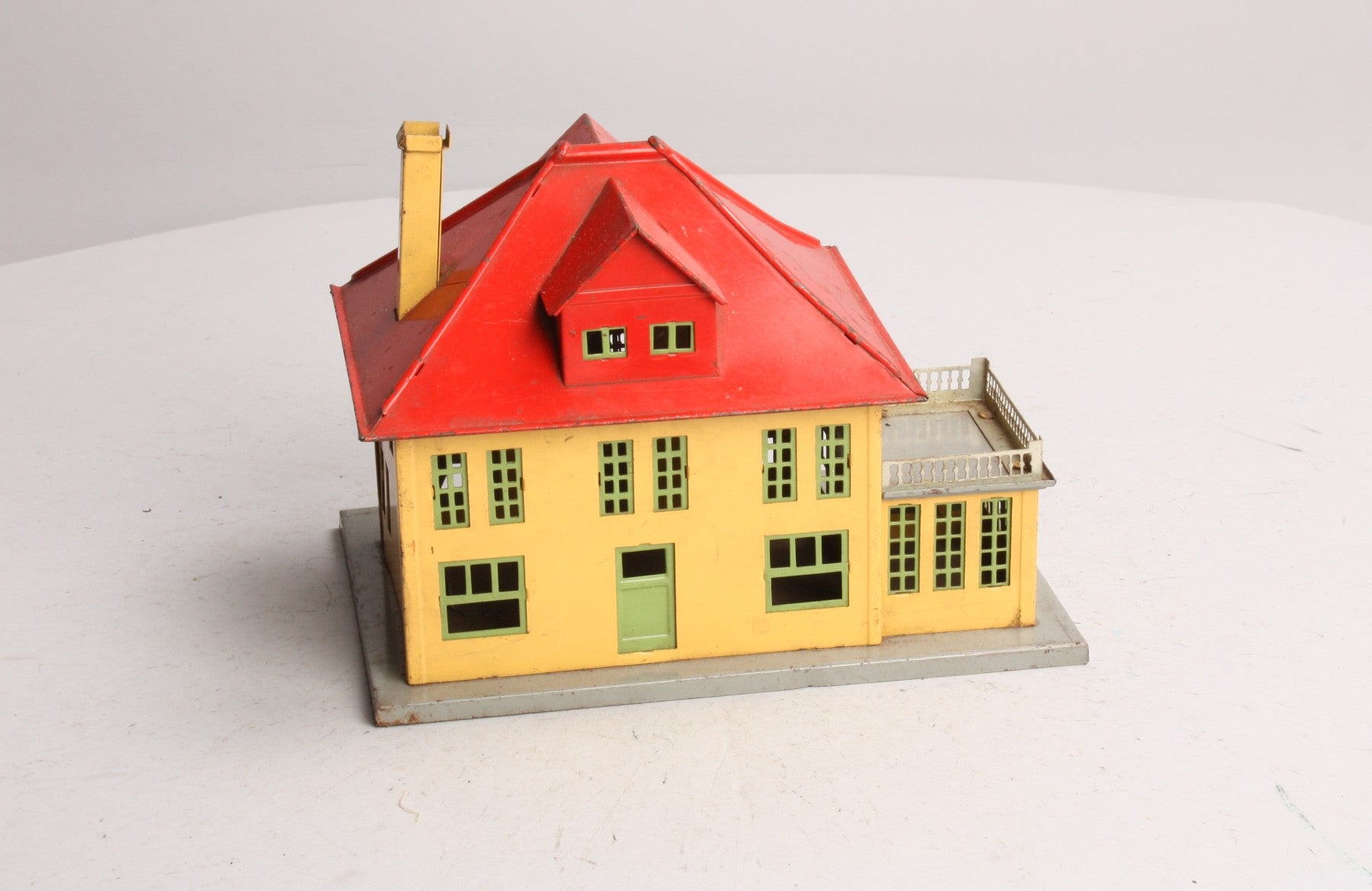 Lionel 191 O Prewar Illuminated Tinplate Villa