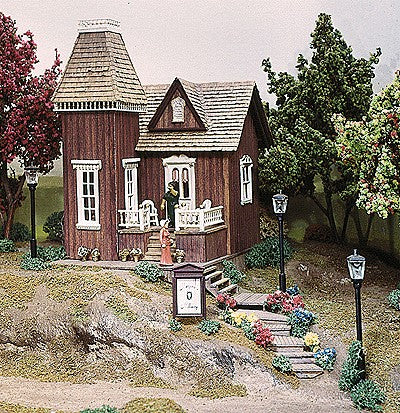 Campbell Scale Models 390 HO Scale Marjorie''s Millinery Building Kit