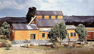 Campbell Scale Models 419 HO Montgomery Feed & Seed Building Kit