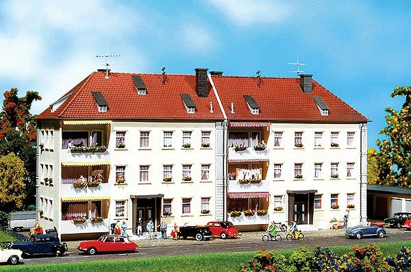Faller 130442 HO Block of Flats w/Balconies Plastic Kit