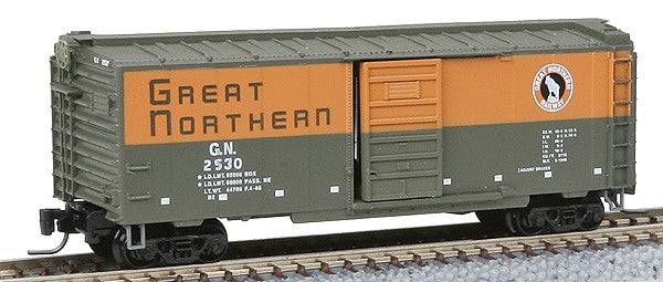 MicroTrains 50000561 Z Great Northern 40' Single Door Boxcar #2530