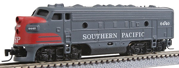 MicroTrains 98001170 Z Southern Pacific EMD F7A Diesel Locomotive #6440