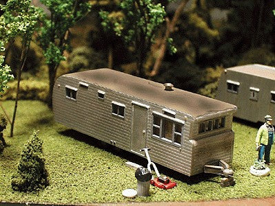 NuComp Miniatures 871008 Mobile Home 50's Era #1