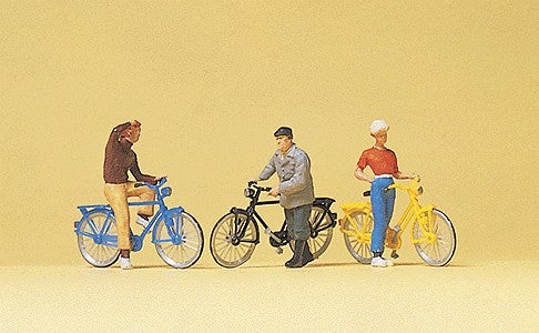 Preiser 10515 HO Waiting Cyclists Figures at the Rail Road (Set of 3)