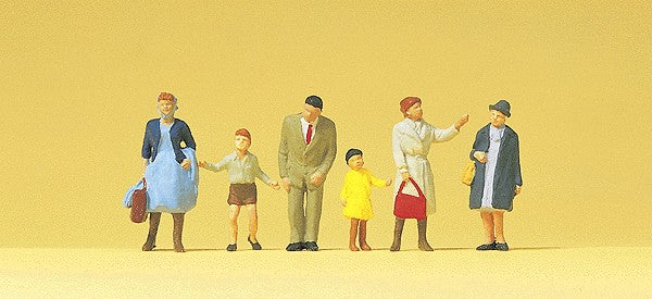 Preiser 14069 HO Passers-By Wearing Coats Figures (Set of 6)