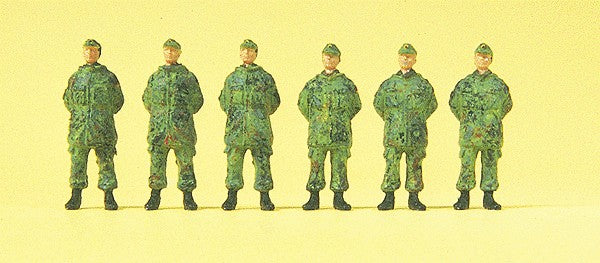 Preiser 16842 HO Standing Soldiers Figures with Camouflage Cap & Coat (Set of 6)