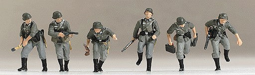 Preiser 16879 HO German Advancing Infantry Riflemen Figures (Set of 6)