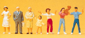Preiser 24663 HO Circus Goers at the Sweet Stand Figures (Set of 6)