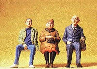 Preiser 45081 G Seated People in Fall Clothes Figures (Set of 3)