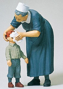 Preiser 45507 G Protestant Sister with Child Figures (Set of 2)