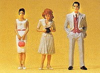 Preiser 57102 G Standing Passers-By Figures (Set of 3)