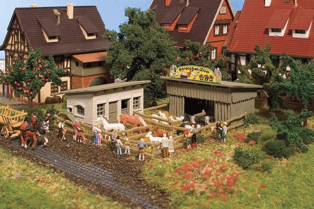 Vollmer 7721 N Scale Petting Zoo w/Animals Bulding Kit