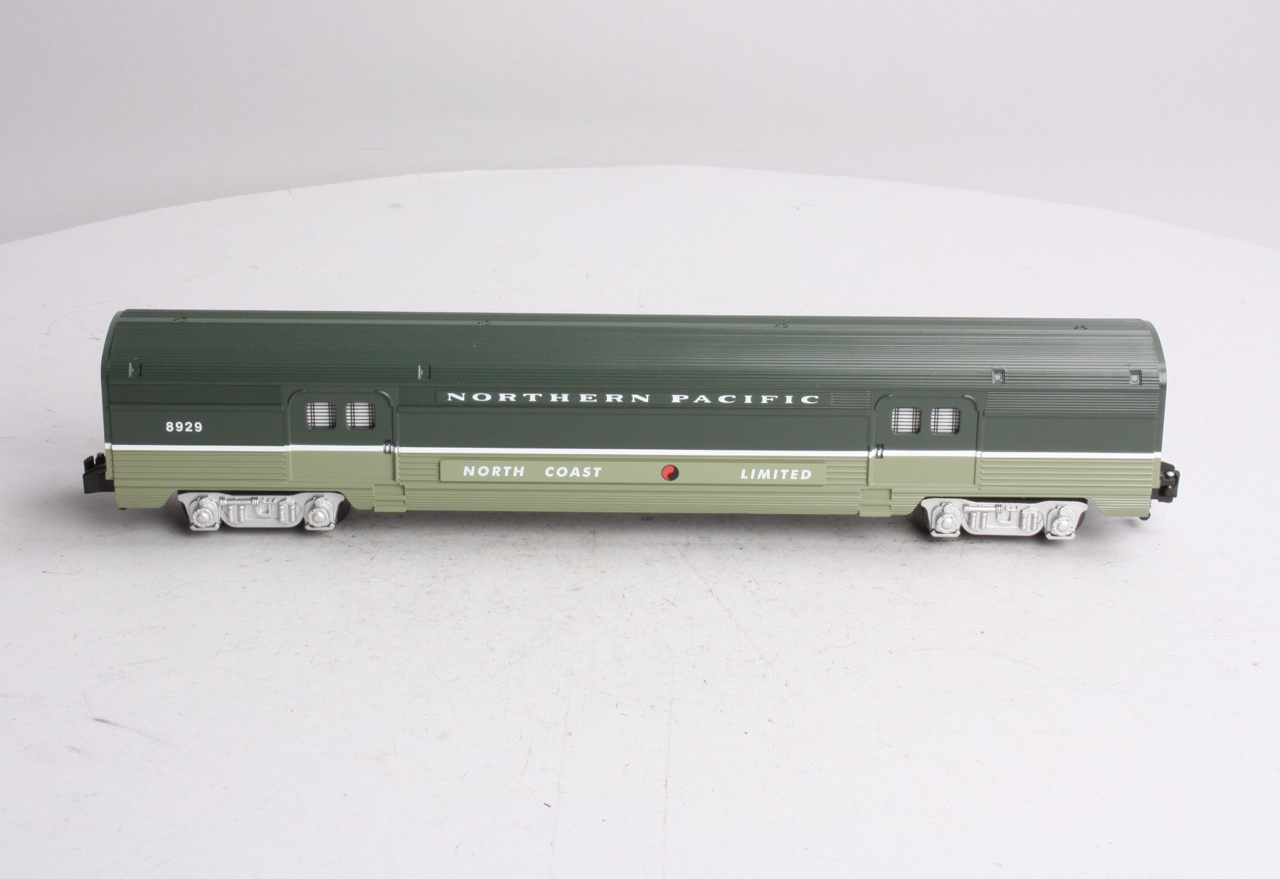 American Flyer 6-49935 S Gauge Northern Pacific Baggage Car #8929 (Add-On)